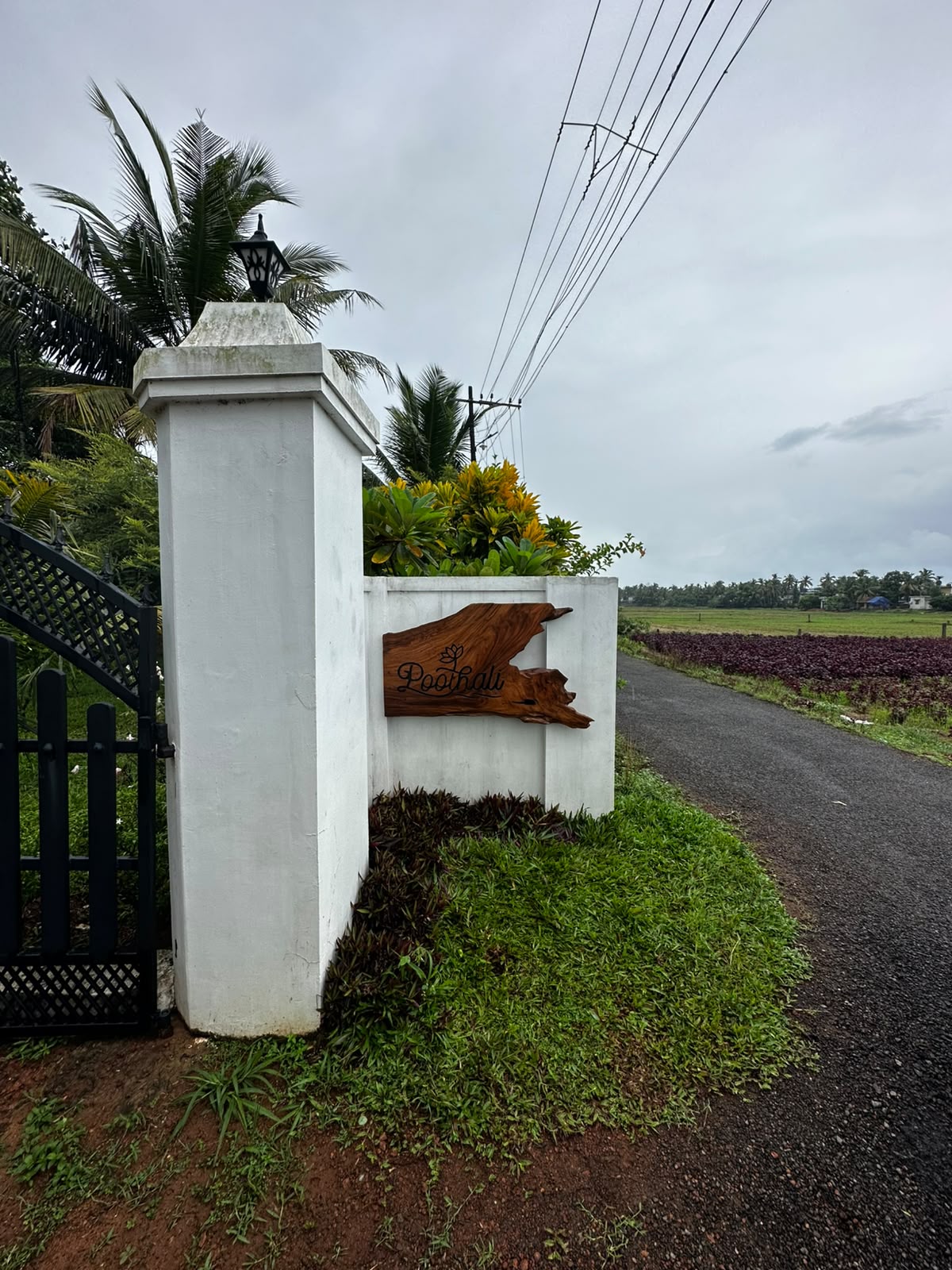 Poothali