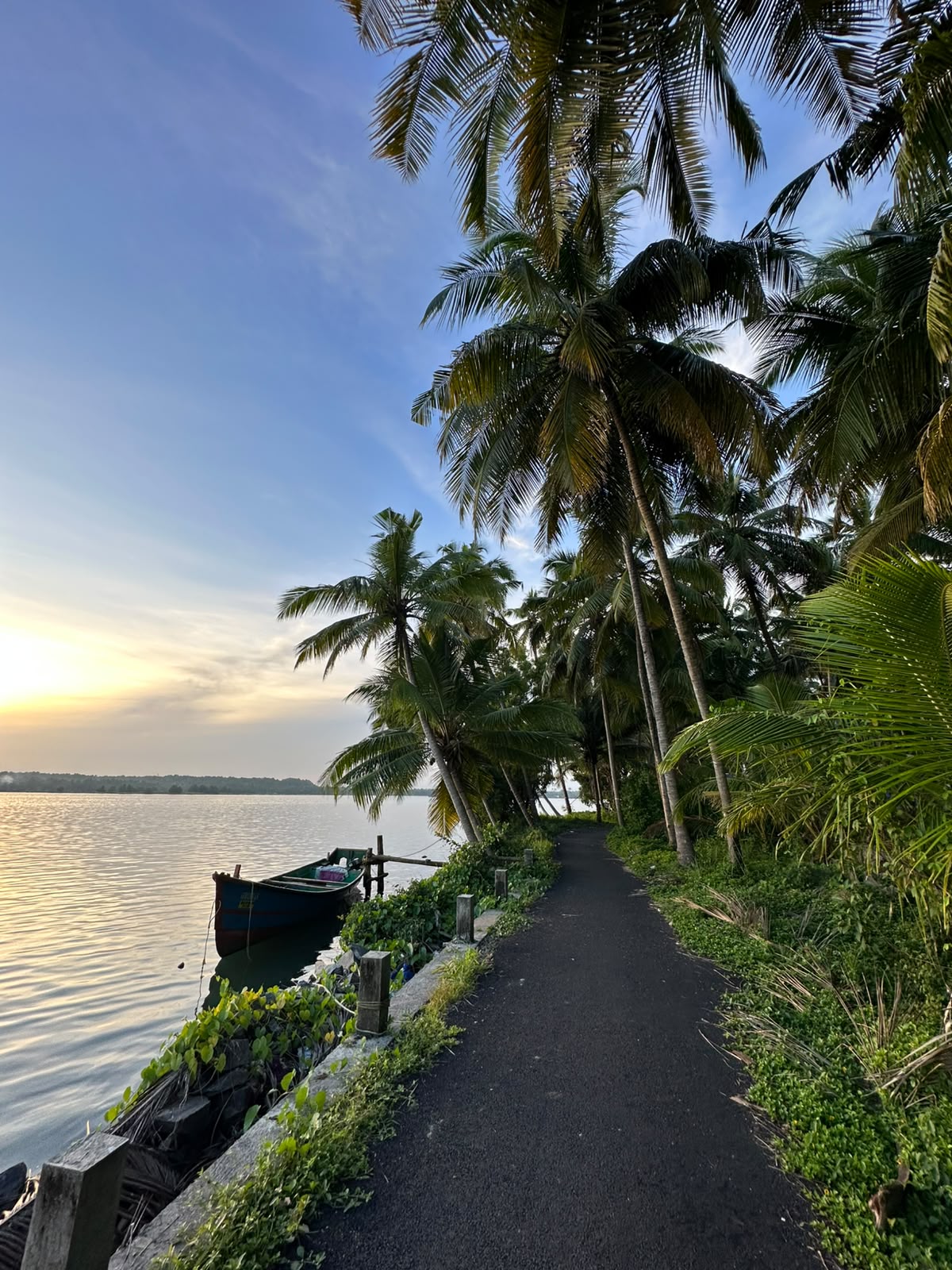 Poothali
