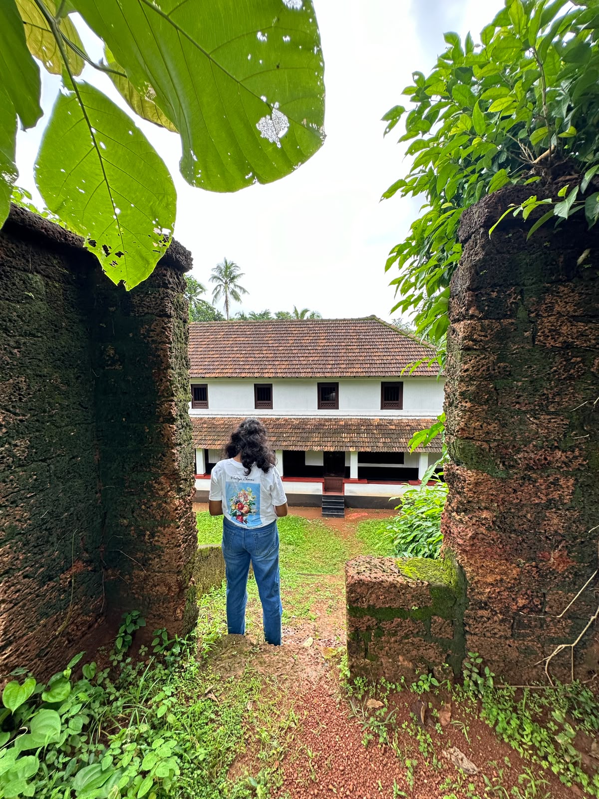 Poothali