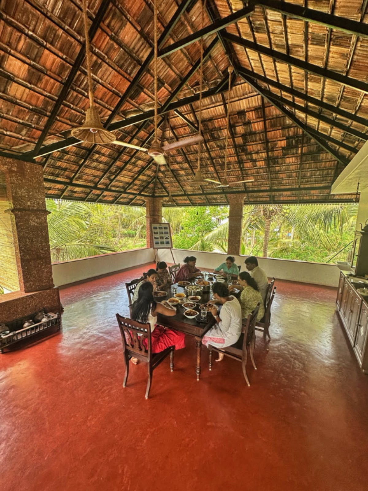 Poothali