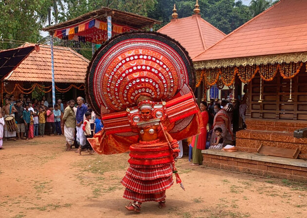 Puliyoor Kali Theyyam at North Malabar