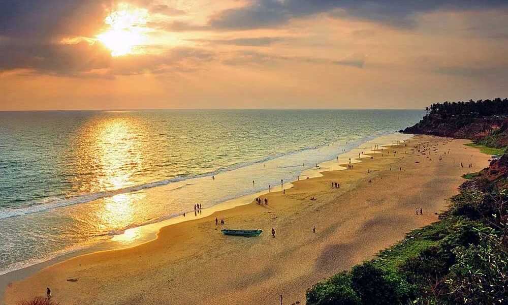 golden sands of Bekal beach